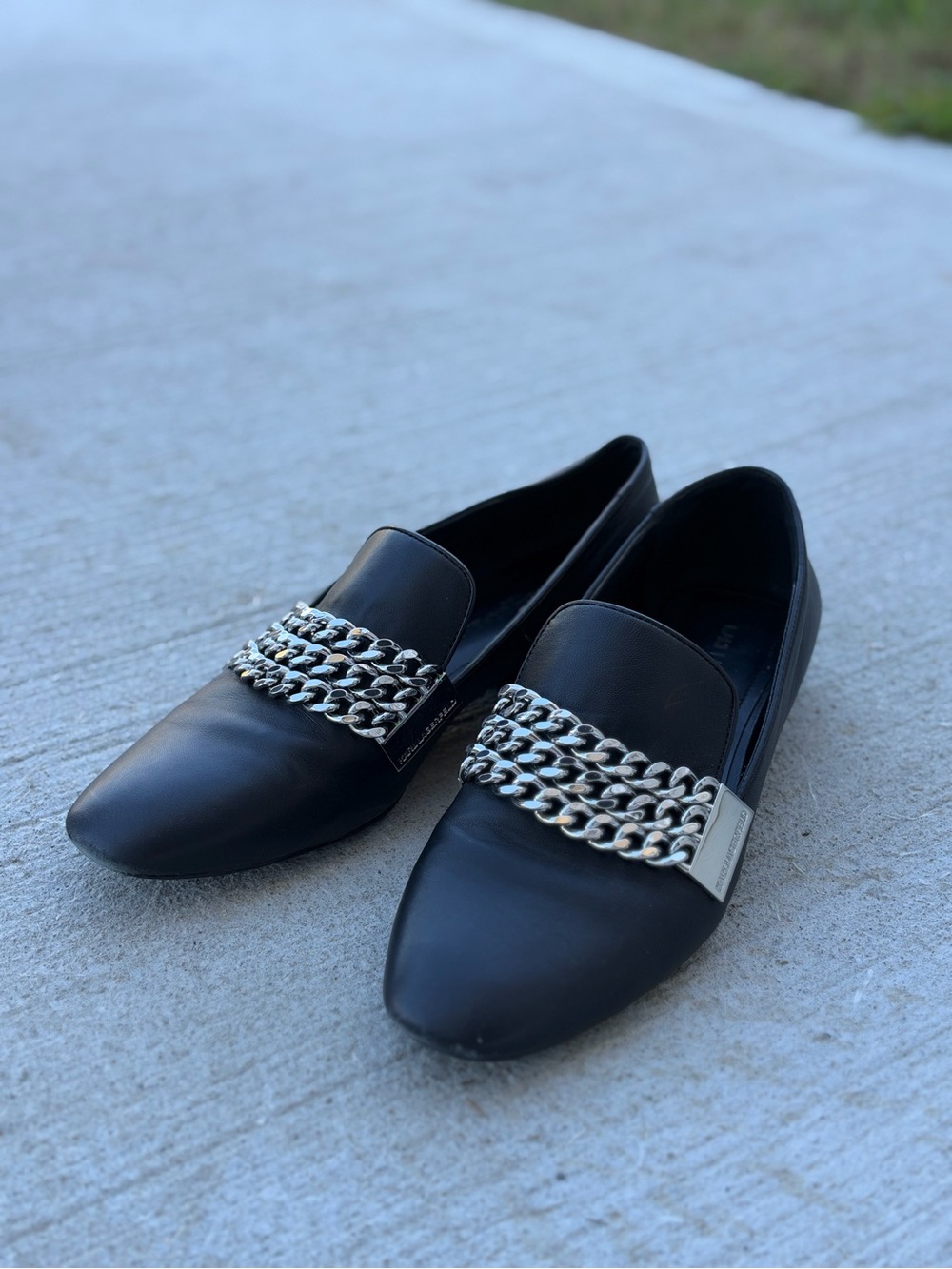 Karl Lagerfeld Black Chain-Trim Leather Loafers